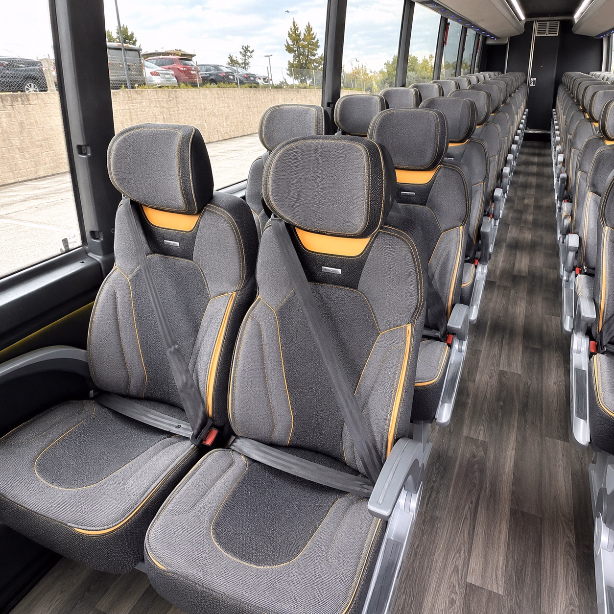 harvest season runs to yakima valley and red mountain are better with a charter bus