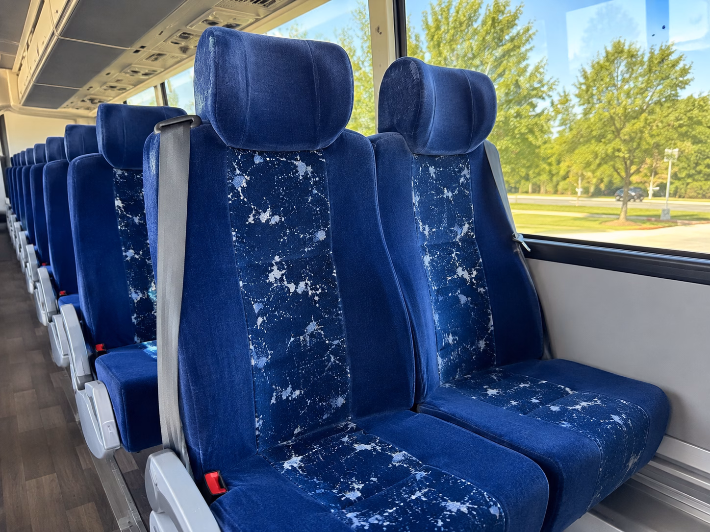 how the type of bus changes the price in lacey washington