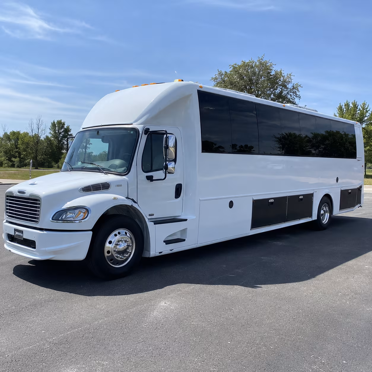 puyallup 40 passenger party bus