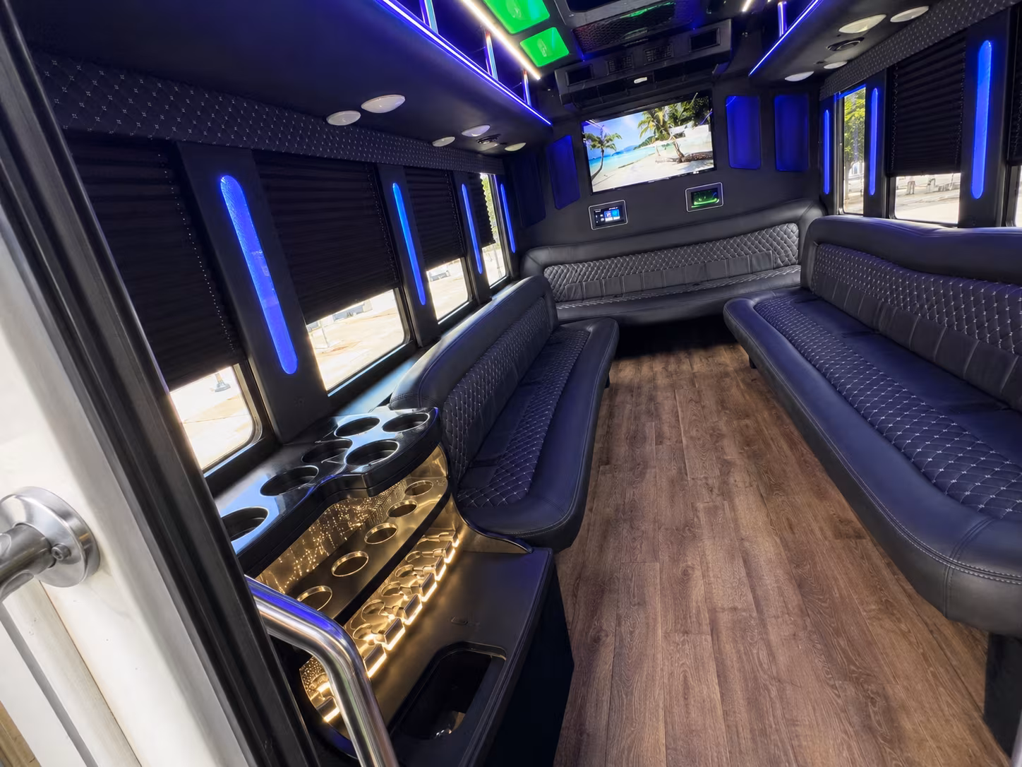 renton bus rentals